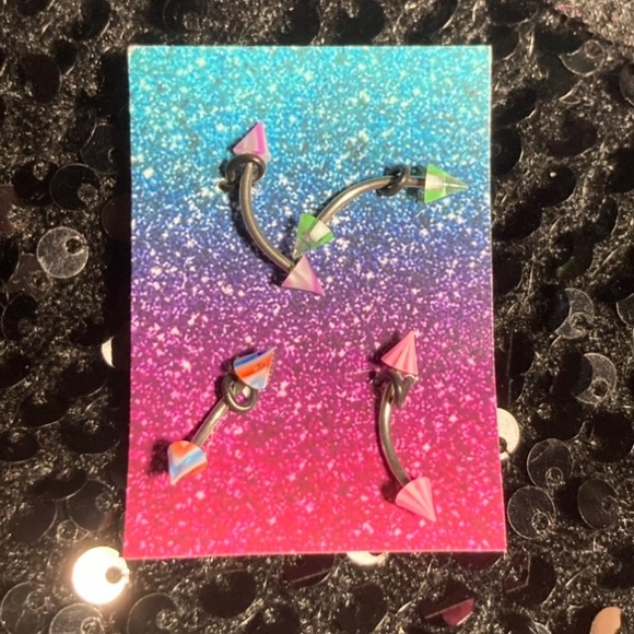 Eyebrow Piercing Barbell Curved Bent Banana Body Jewelry Emo Punk Goth Egirl NEW - Picture 5 of 7